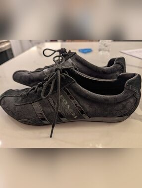 Coach New York Shoes Size 8